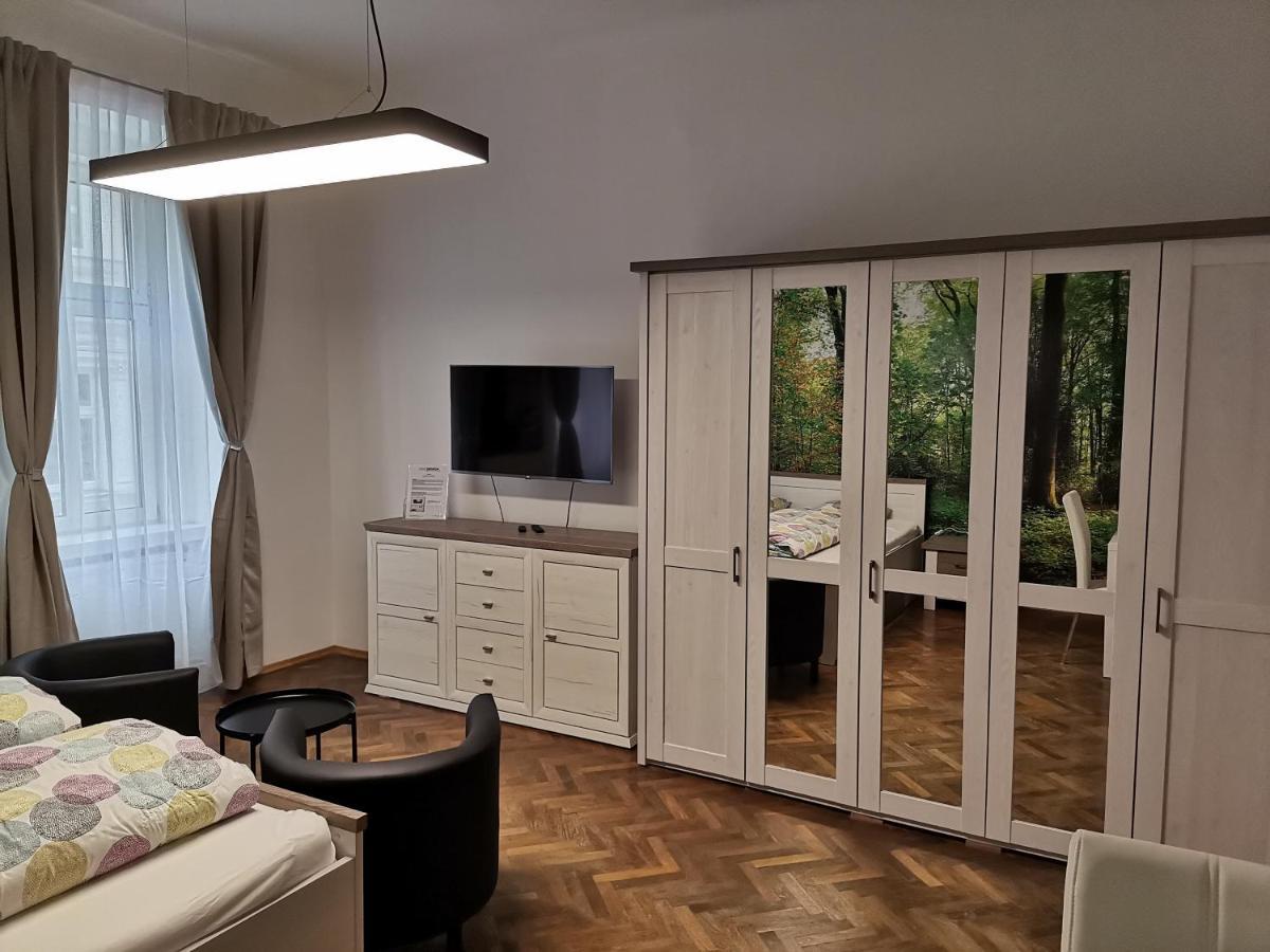 Apartments Near Schoenbrunn Βιέννη Εξωτερικό φωτογραφία